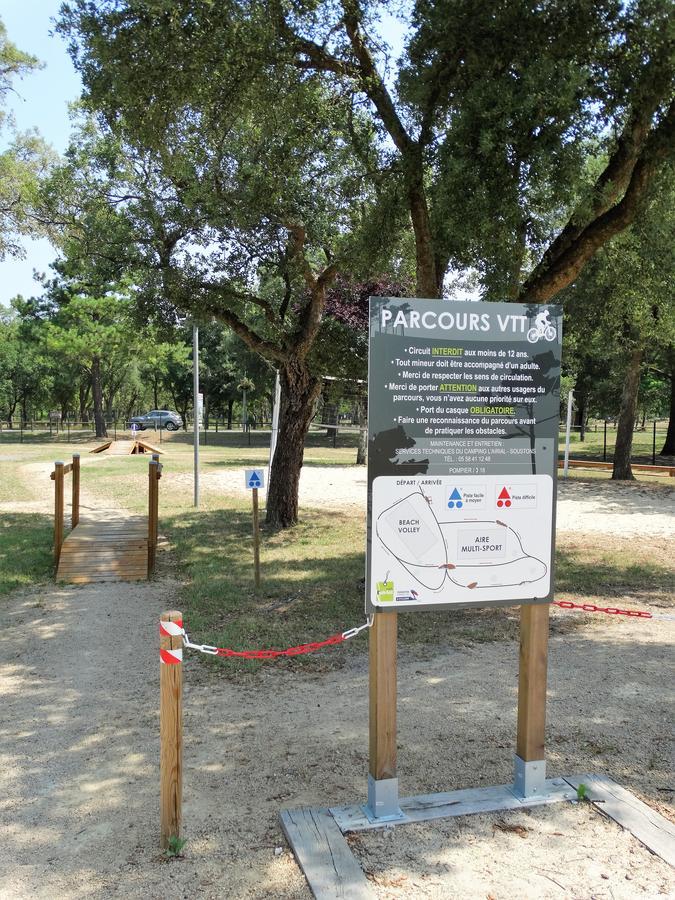 Camping Sunissim L'Airial By Locatour Hotel Soustons Kültér fotó